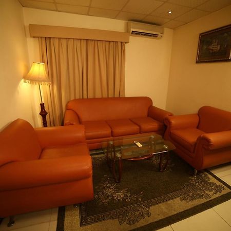 Hyde Park Hotel Dubaï Extérieur photo
