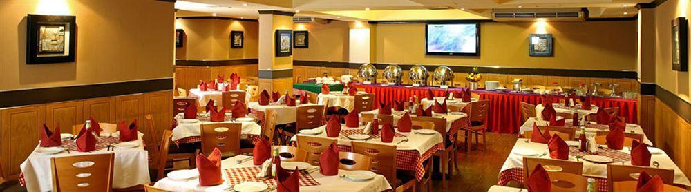 Hyde Park Hotel Dubaï Extérieur photo